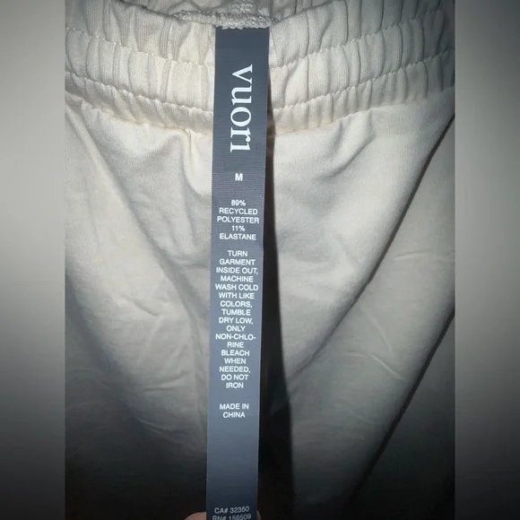 Brand New Size Medium with Tags Vuori Milkweed Heather Boyfriend Sweatpant - Picture 2 of 4